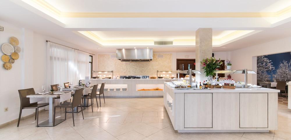 Hotell Baviera Cala Ratjada (Mallorca)